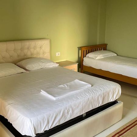 Azure Apartments By Kondo Stays Vlore Luaran gambar