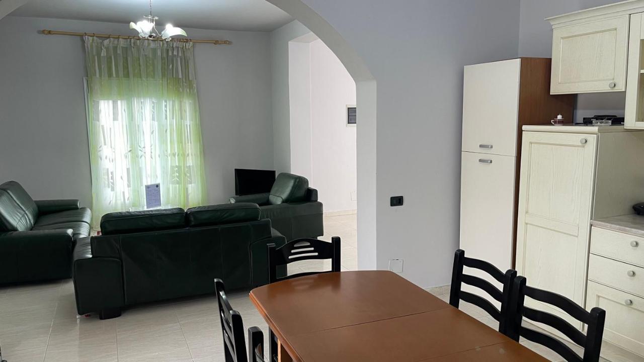 Azure Apartments By Kondo Stays Vlore Luaran gambar