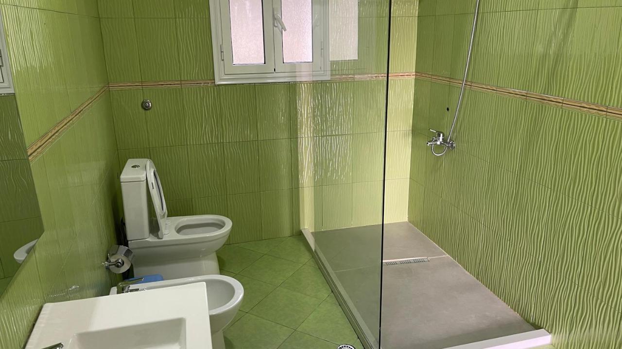 Azure Apartments By Kondo Stays Vlore Luaran gambar